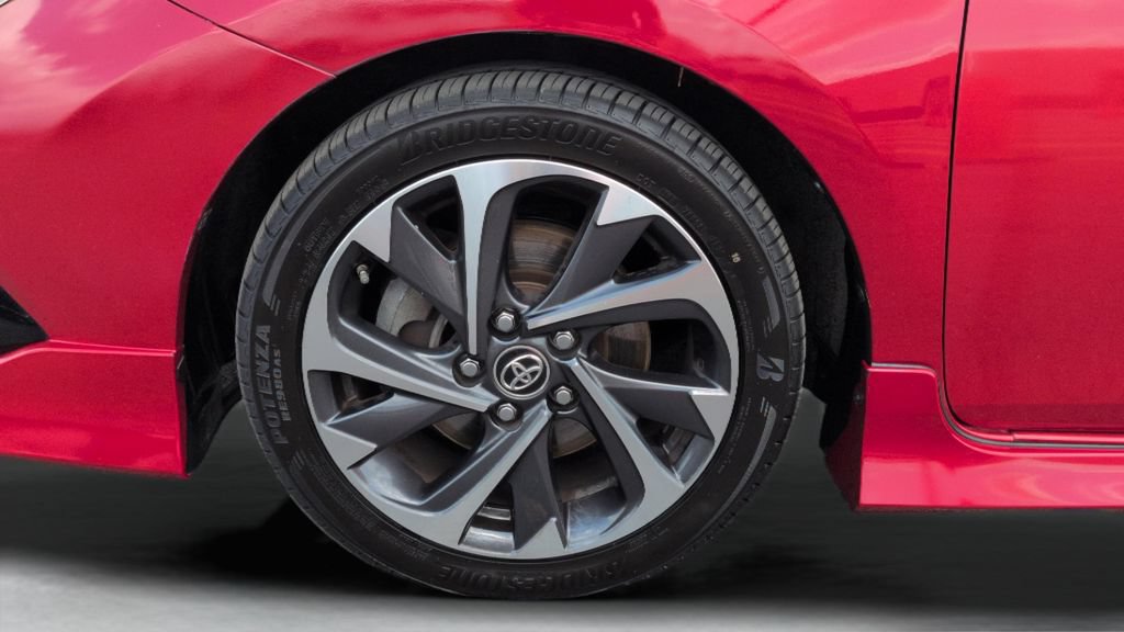 Used 2018 Toyota Corolla iM FWD image 24