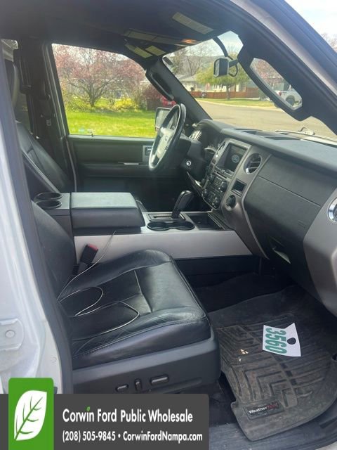 Used 2017 Ford Expedition EL XLT w/ Equipment Group 202A image 4