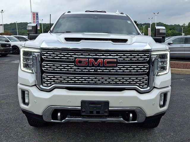 Used 2021 GMC Sierra 2500 Denali w/ Technology Package AWD/4WD image 2