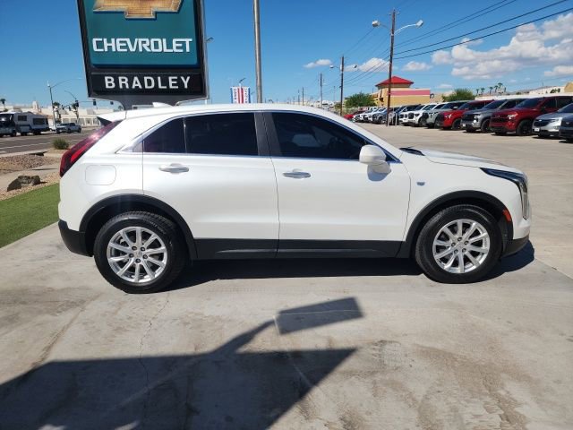 Used 2019 Cadillac XT4 Luxury image 3