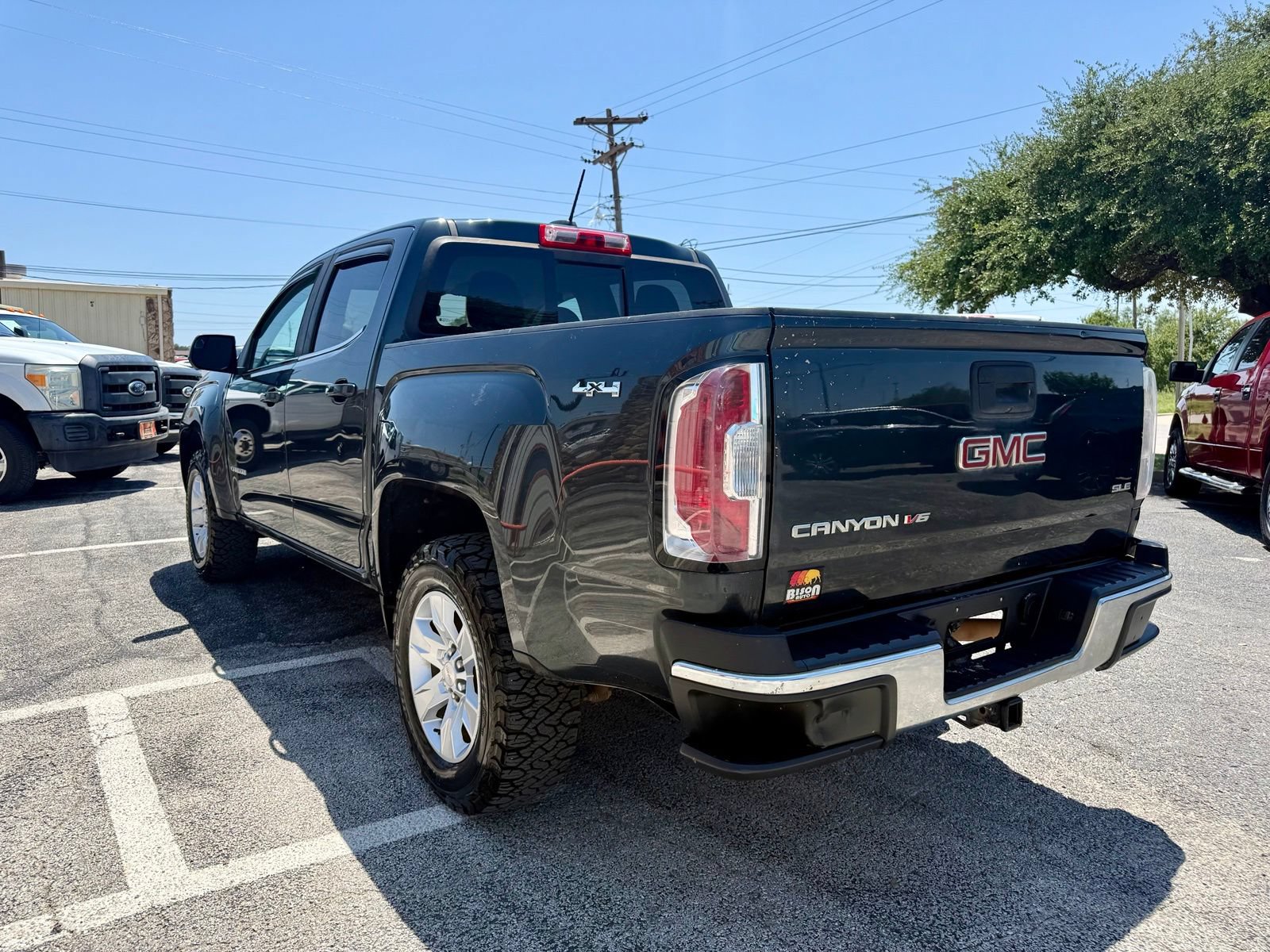 Used 2018 GMC Canyon SLE w/ SLE Convenience Package AWD/4WD image 5