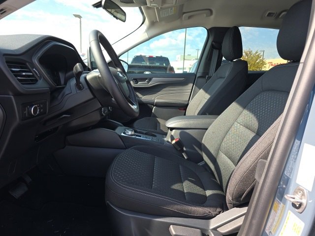 New 2025 Ford Escape Active w/ Cold Weather Package image 11