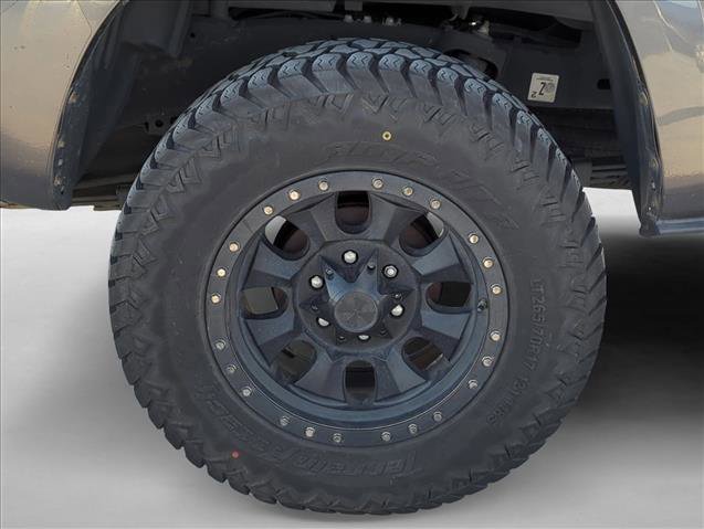 Used 2018 Toyota Tacoma SR w/ SR Convenience Package image 6