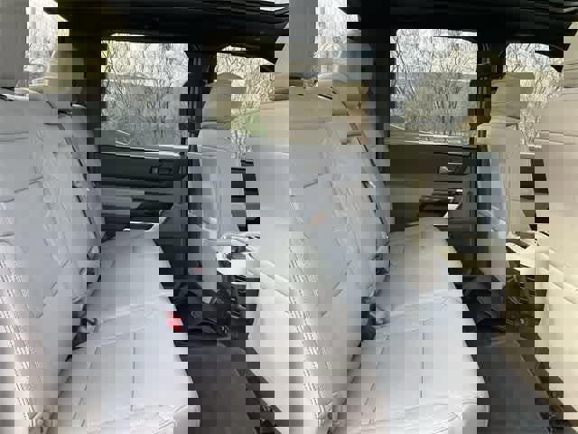 Used 2025 Toyota Tundra Limited image 18