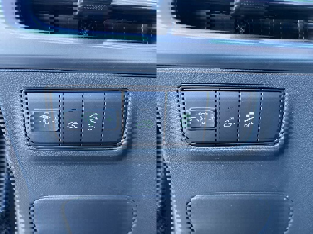 New 2026 Hyundai Santa Cruz SE image 3