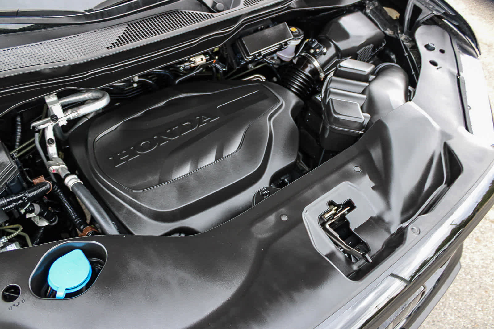 Certified 2025 Honda Ridgeline Black Edition image 26