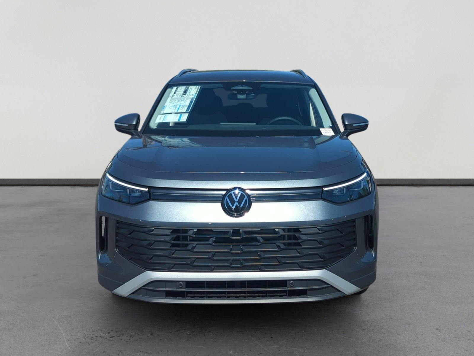 New 2025 Volkswagen Tiguan S image 8