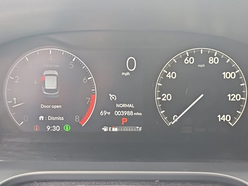 Certified 2025 Honda HR-V Sport image 12