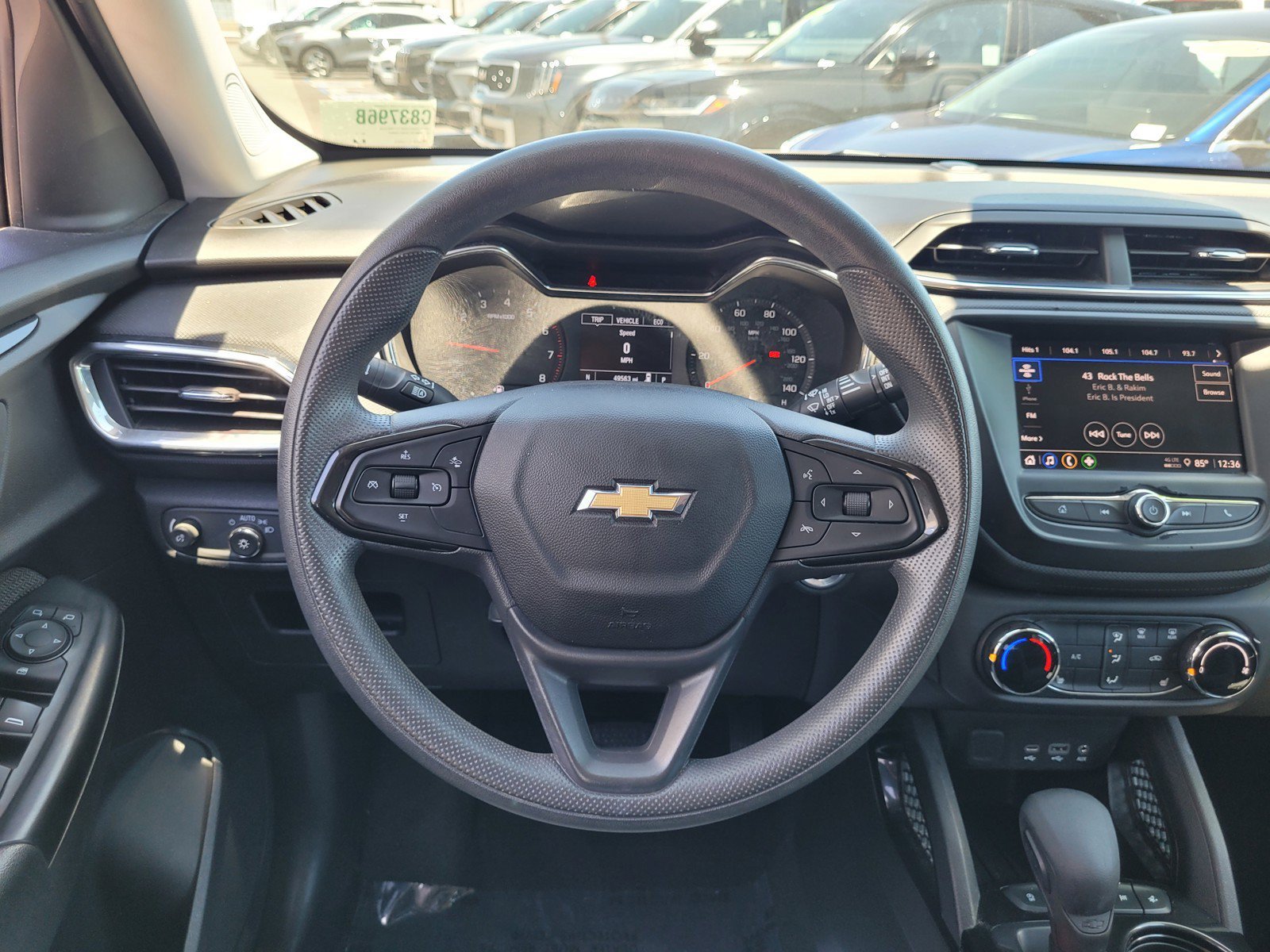 Used 2023 Chevrolet TrailBlazer LT FWD image 16