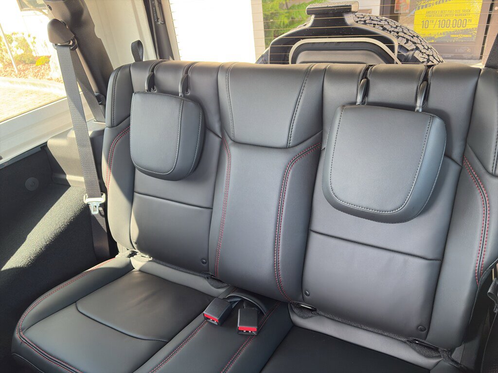 Used 2026 Jeep Wrangler Rubicon image 17