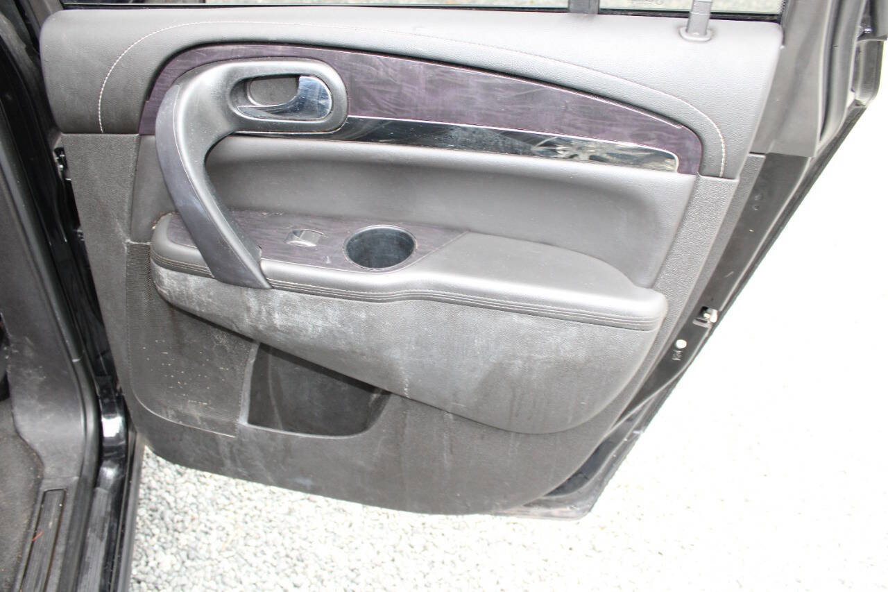 Used 2017 Buick Enclave Leather w/ Enclave Sport Touring Edition image 24