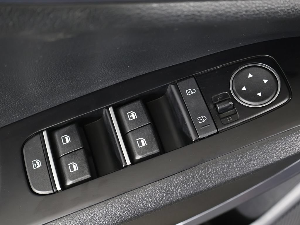 Used 2022 Kia Soul S FWD image 35
