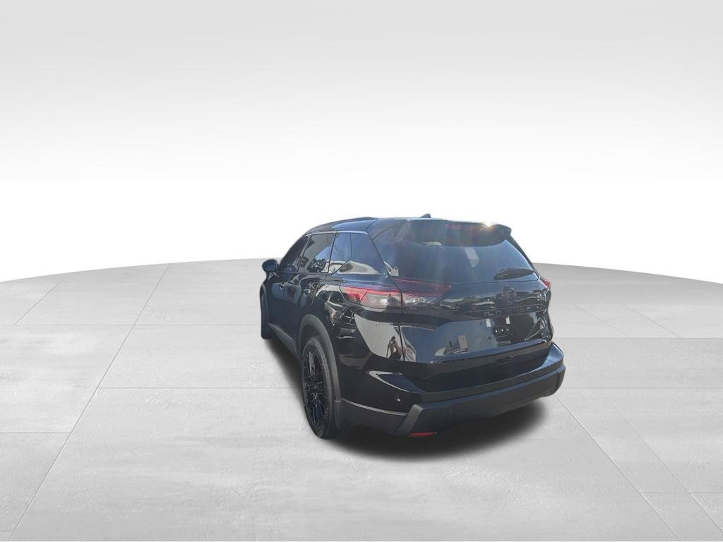 Used 2026 Nissan Rogue Dark Armor AWD/4WD image 4
