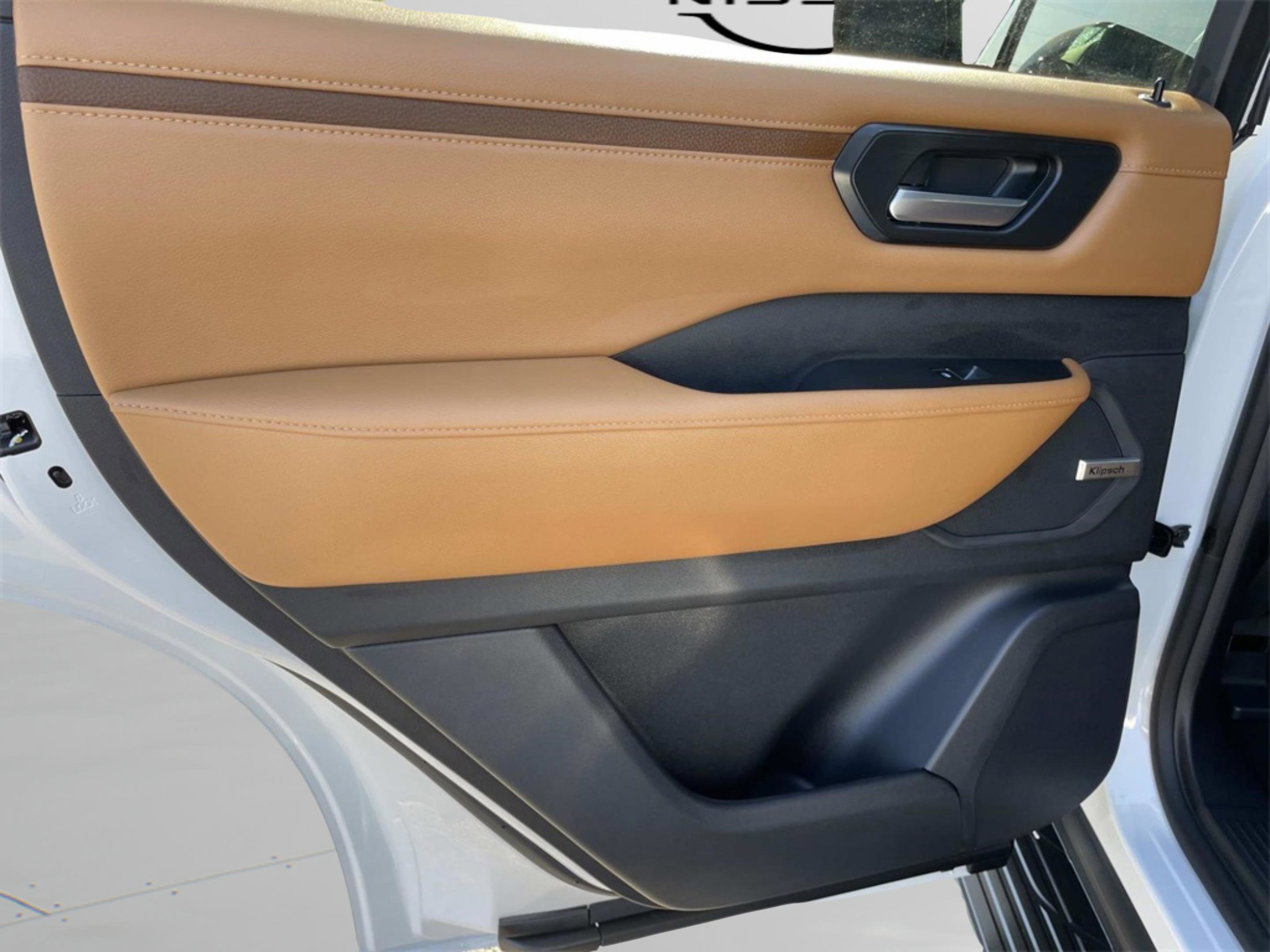 New 2026 Nissan Armada SL w/ Captain's Chari Seat Package image 13