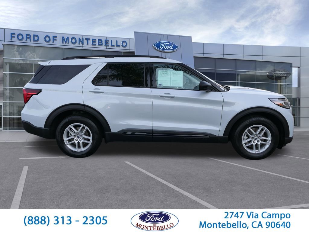 Used 2026 Ford Explorer Active image 2
