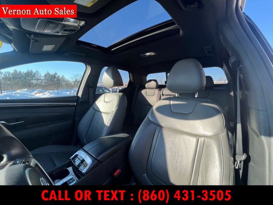 Used 2023 Hyundai Santa Cruz SEL Premium image 9