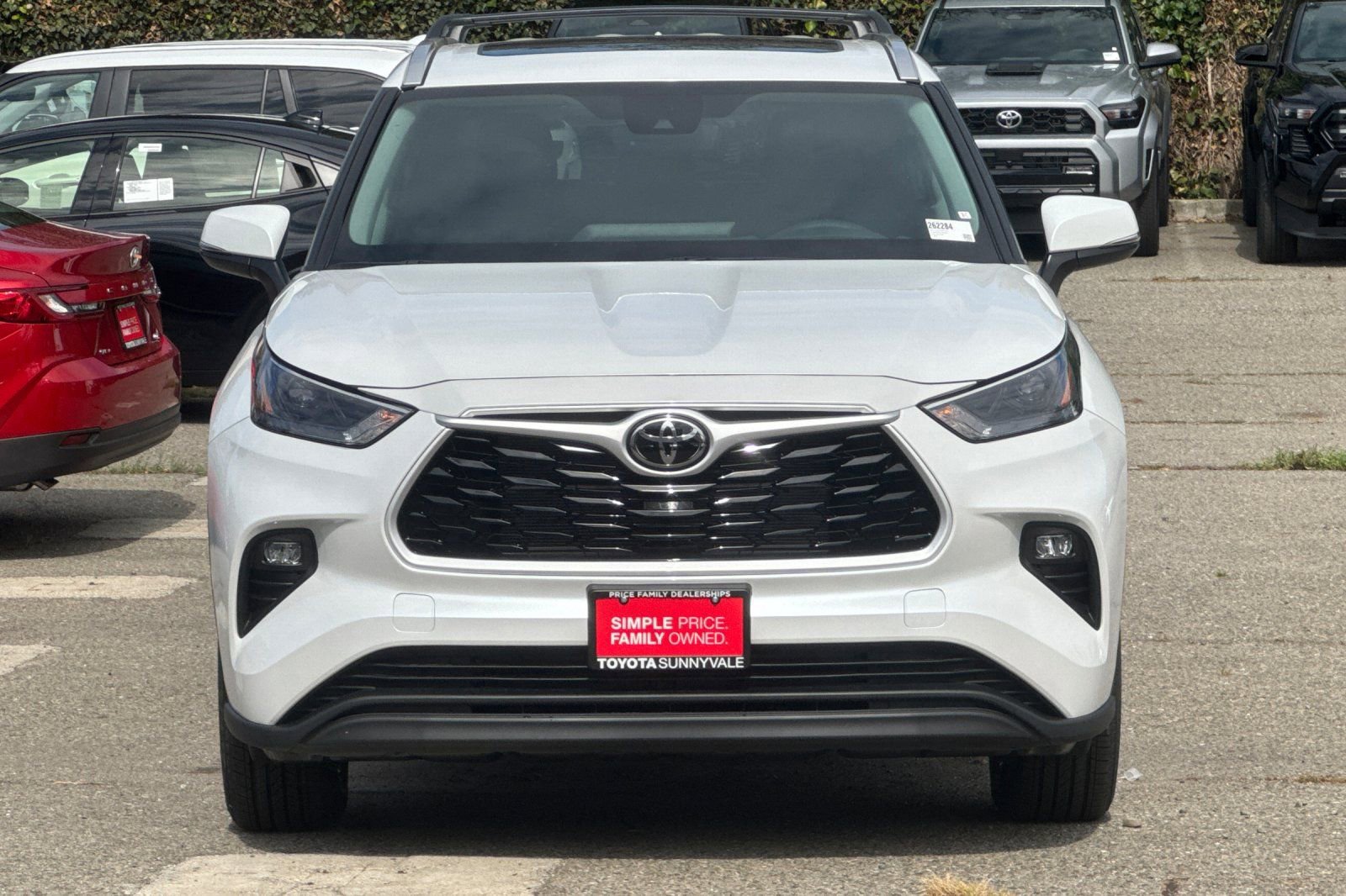 New 2026 Toyota Highlander XLE AWD/4WD image 11