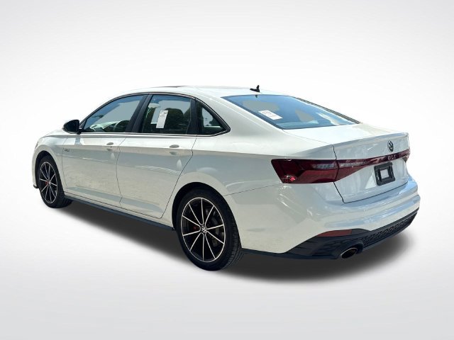 Used 2025 Volkswagen Jetta GLI Autobahn FWD image 3