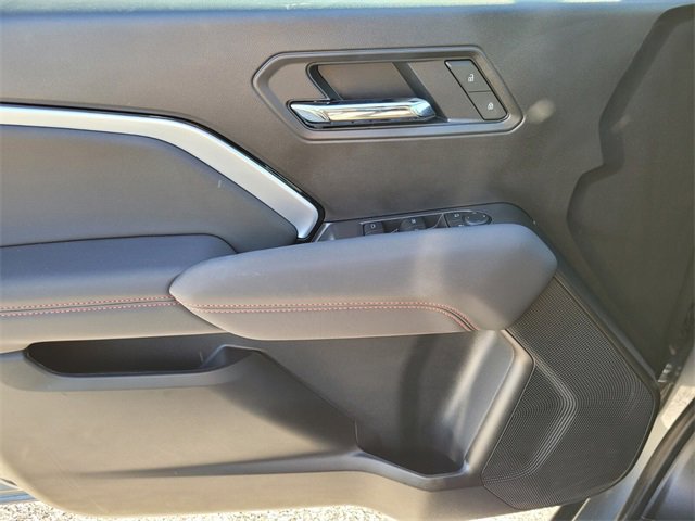 New 2025 Chevrolet Colorado Z71 w/ Technology Package image 15