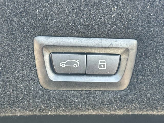 Used 2024 BMW 760i xDrive w/ Premium Package 2 image 19