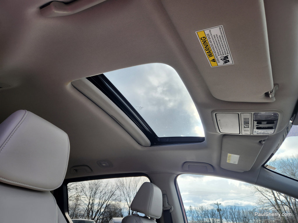 Used 2025 Honda Odyssey EX-L image 32