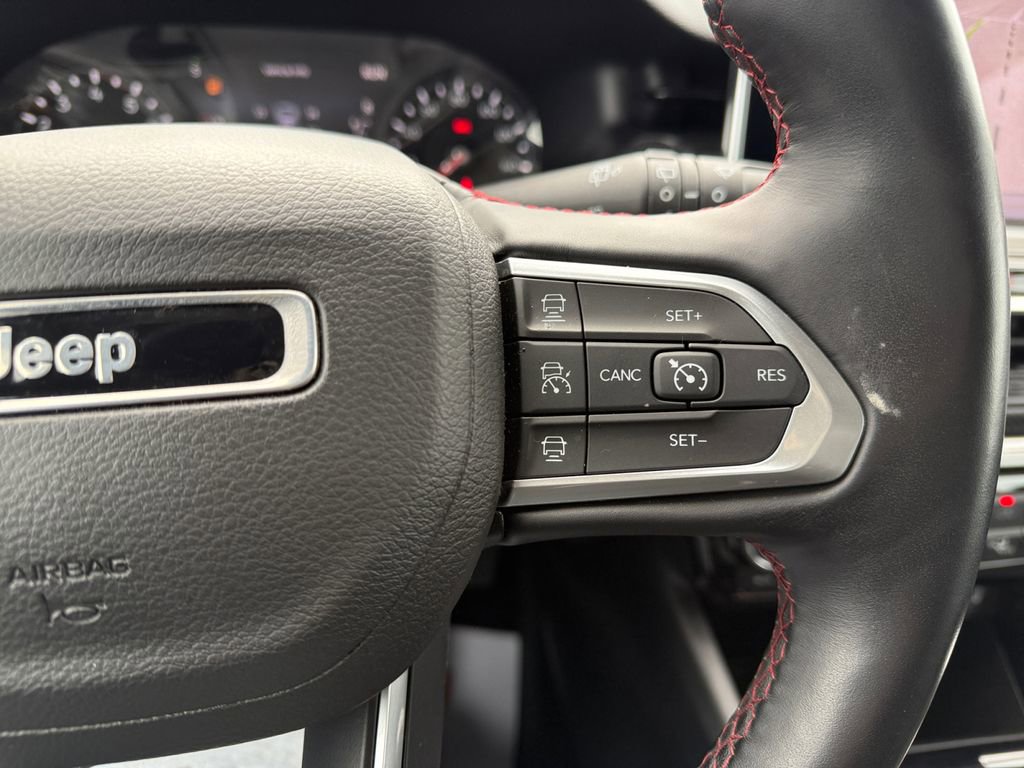 Used 2022 Jeep Compass Trailhawk w/ Sun and Sound Group image 20