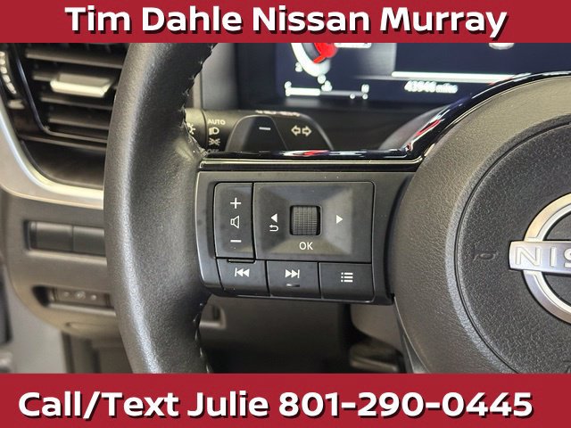 Used 2023 Nissan Rogue Platinum w/ Platinum Premium Package AWD/4WD image 23
