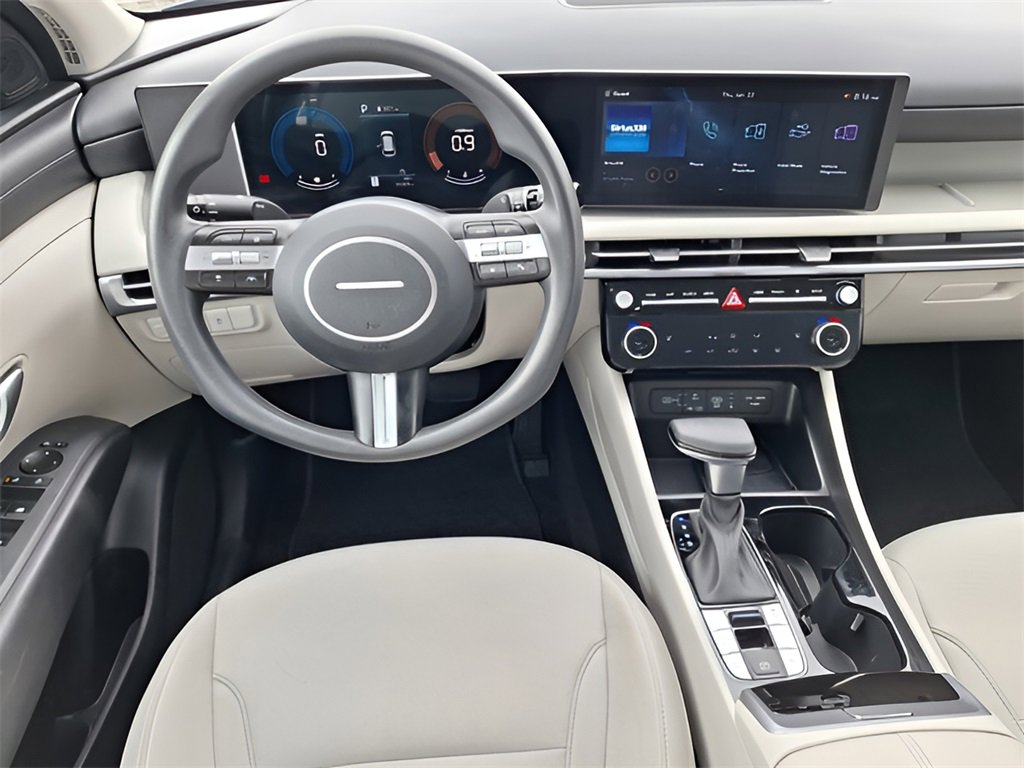 Used 2025 Hyundai Tucson SEL image 9