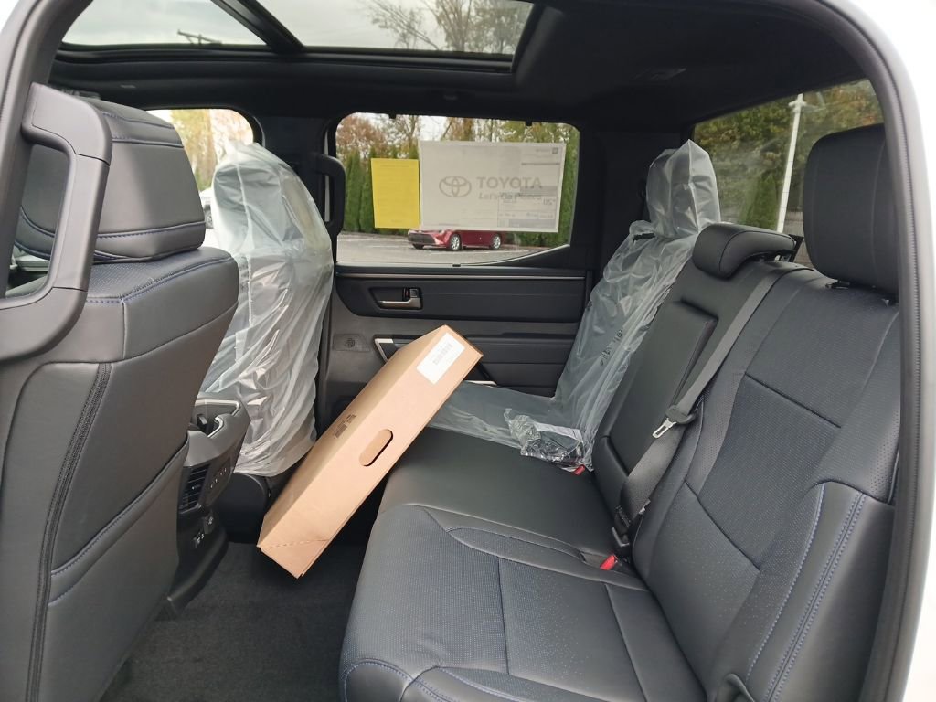 New 2026 Toyota Tundra Platinum image 9