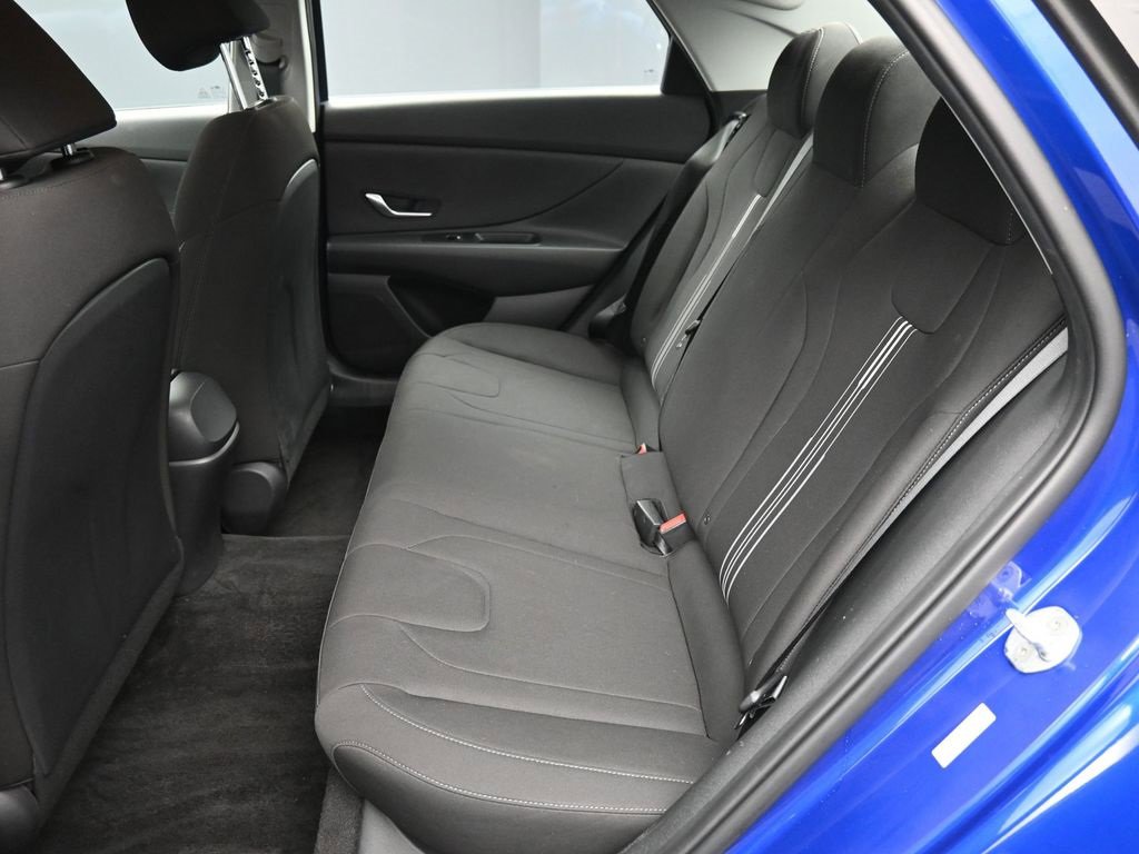 Certified 2023 Hyundai Elantra SEL image 20