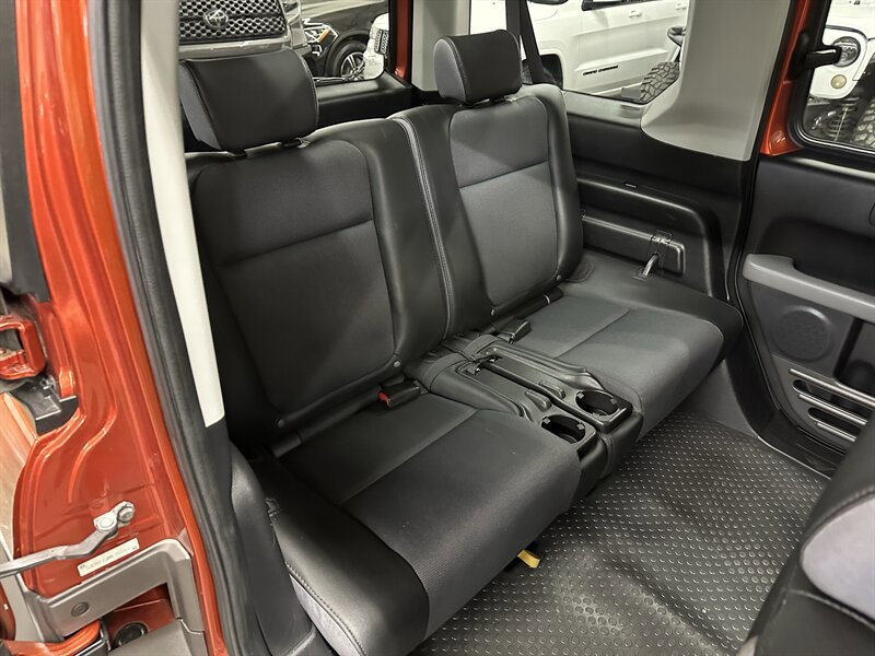 Used 2004 Honda Element EX image 16