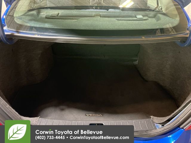 Used 2014 Nissan Versa SV image 16