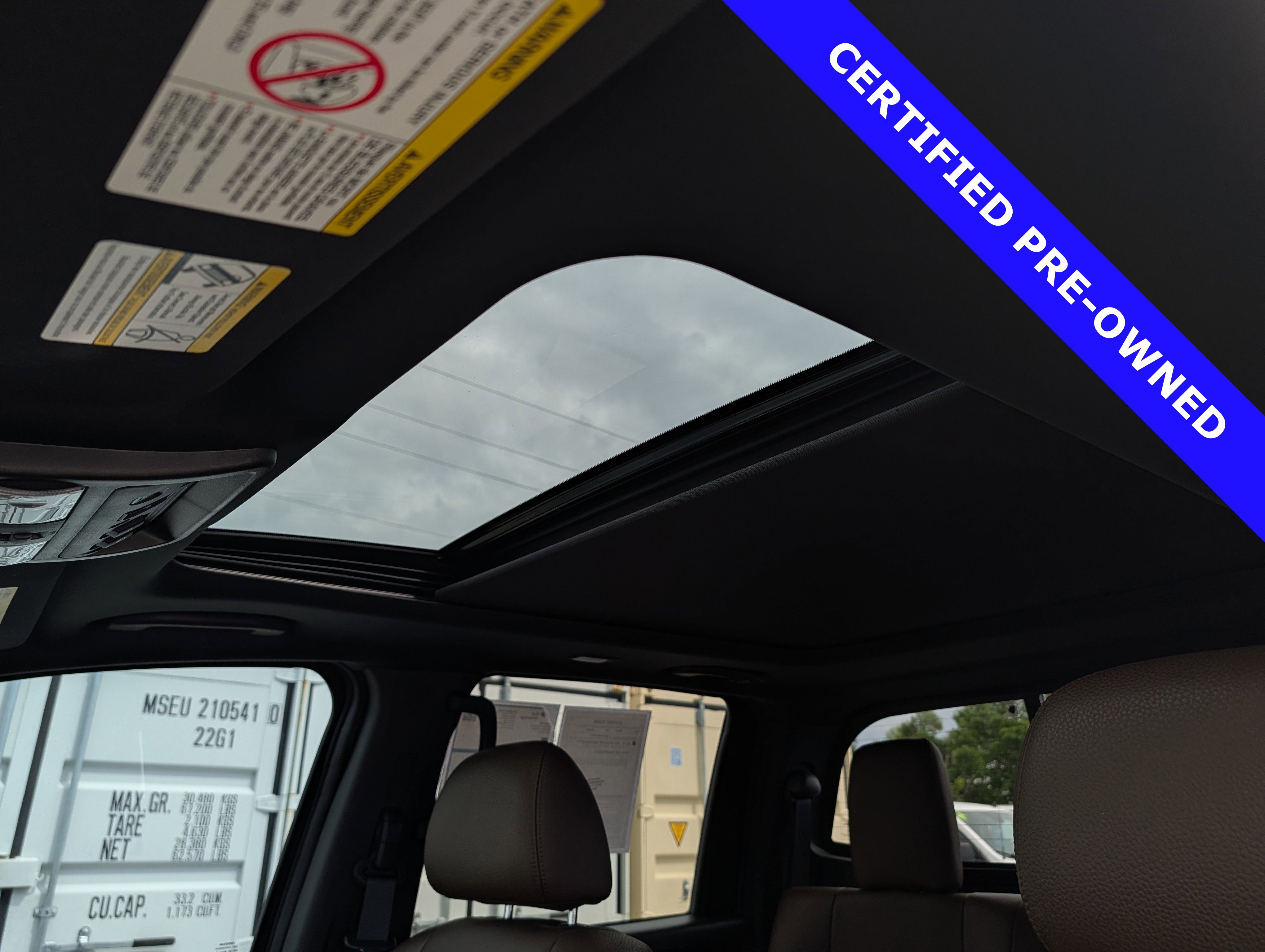 Used 2023 Nissan Titan Platinum Reserve w/ Moonroof Package image 26