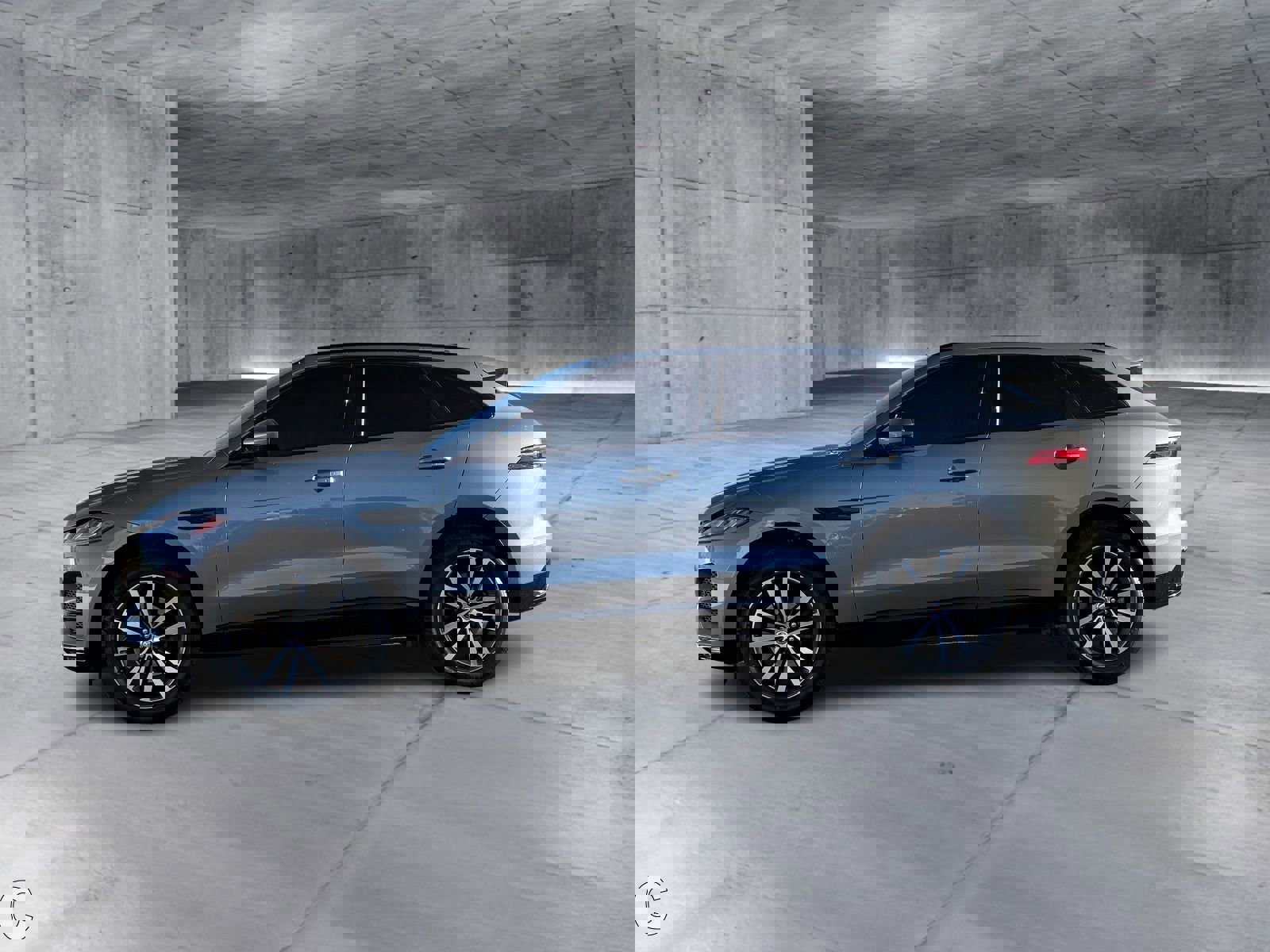 Used 2022 Jaguar F-PACE S image 3