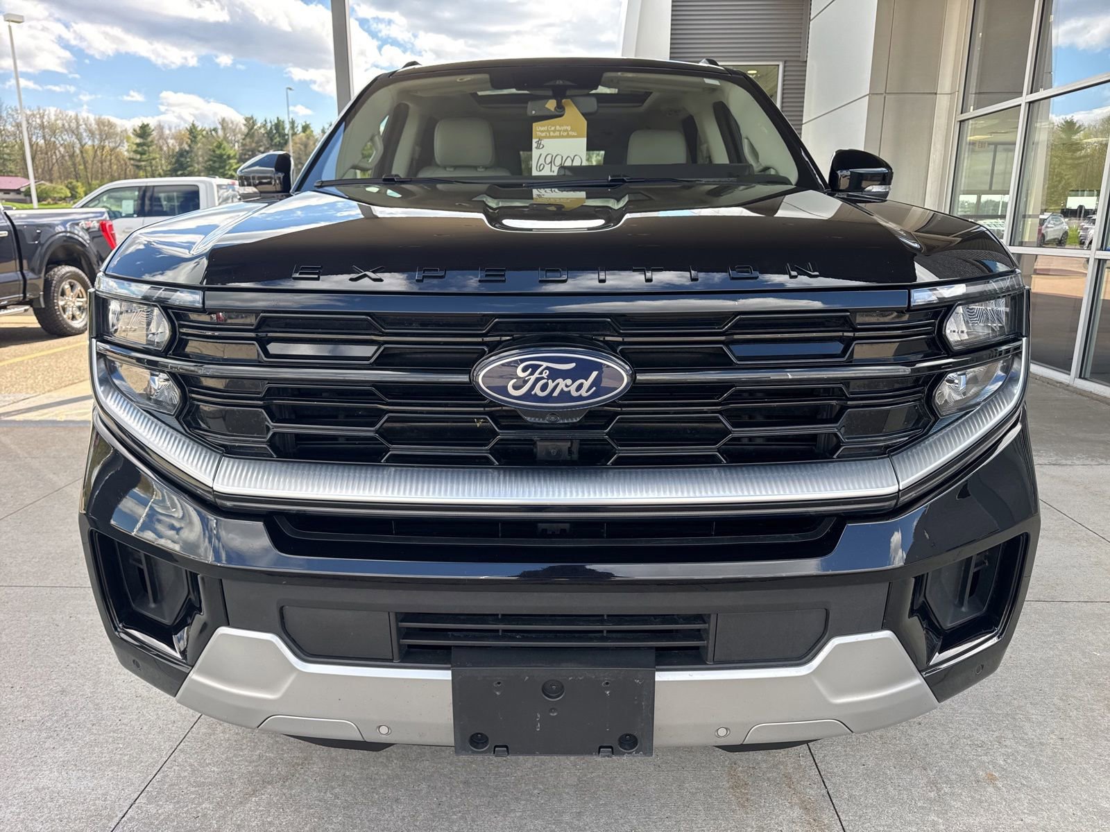 Certified 2025 Ford Expedition Max Platinum w/ Driver's Package AWD/4WD image 11