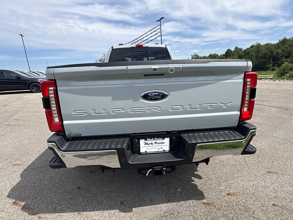 New 2026 Ford F450 Lariat w/ Lariat Ultimate Package AWD/4WD image 4