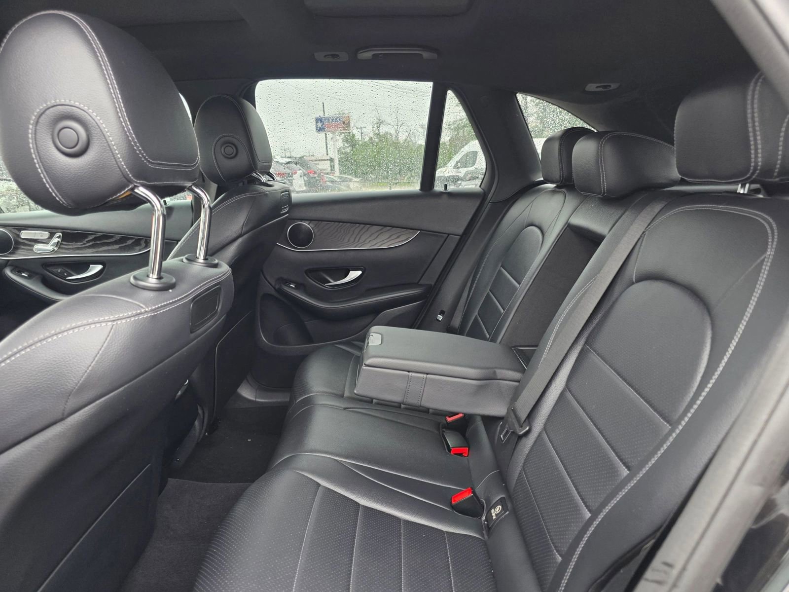 Used 2018 Mercedes-Benz GLC 300 image 17