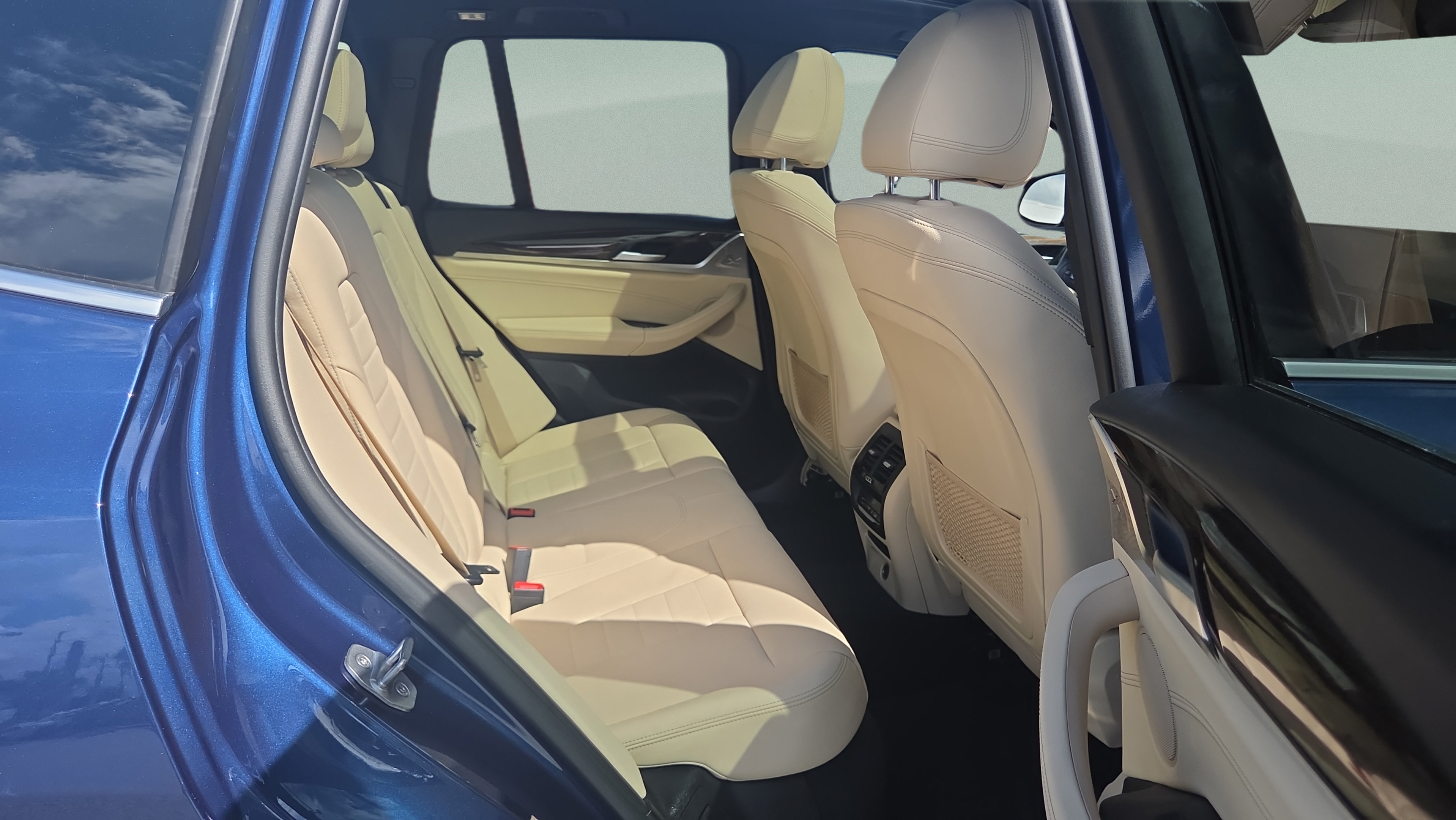 Used 2019 BMW X3 sDrive30i RWD image 15