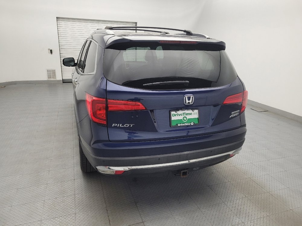 Used 2016 Honda Pilot Touring image 6