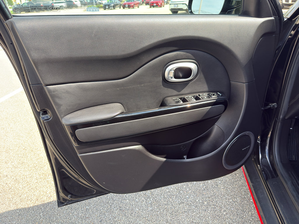 Used 2018 Kia Soul ! w/ Tech Package FWD image 9