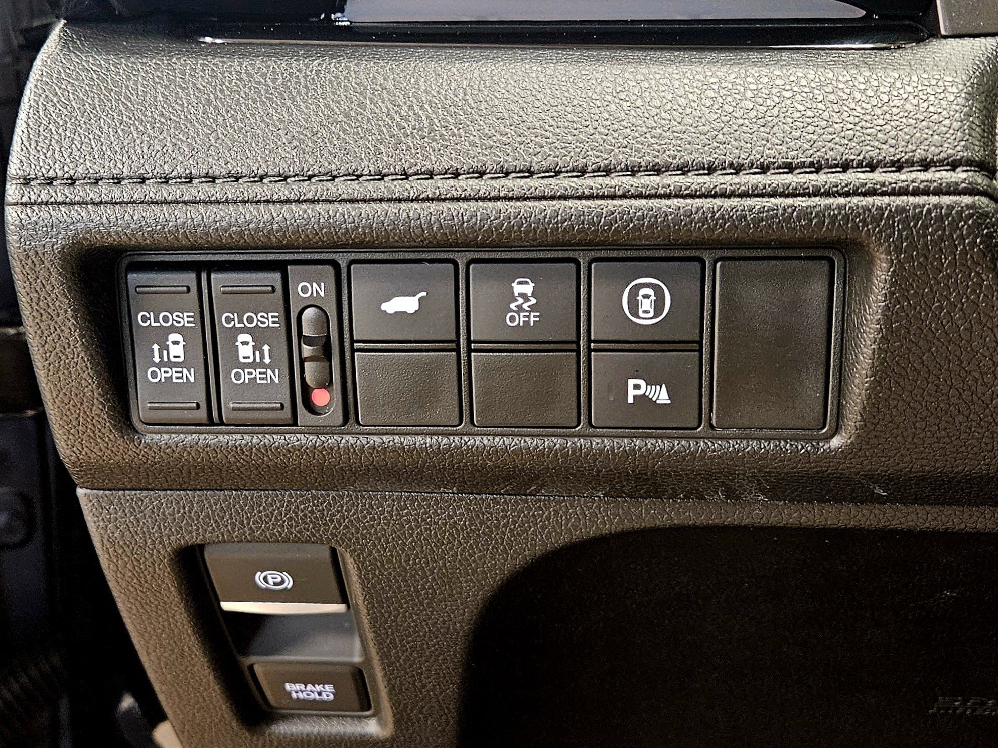 Used 2023 Honda Odyssey Elite image 45