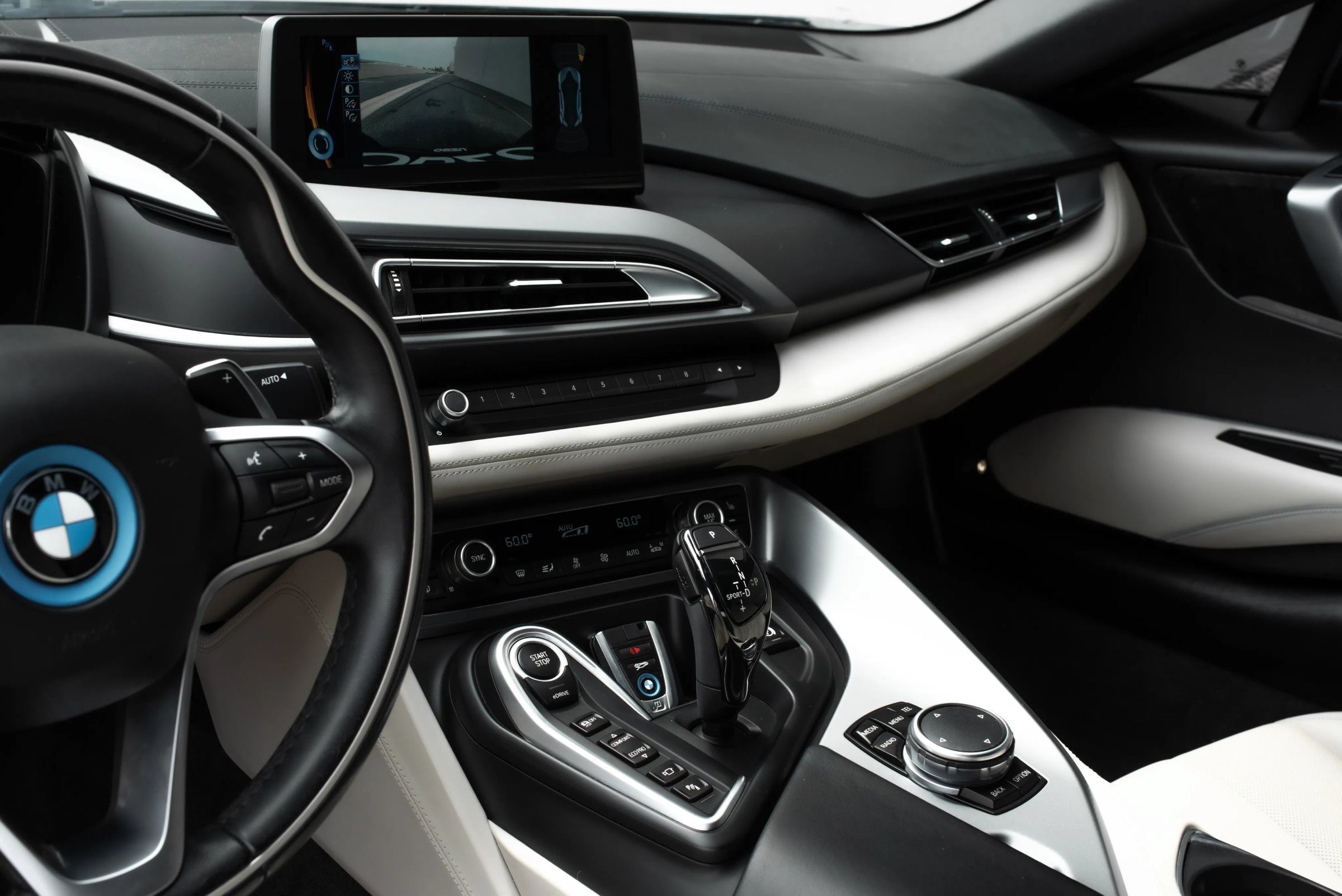 Used 2015 BMW i8 AWD/4WD image 20