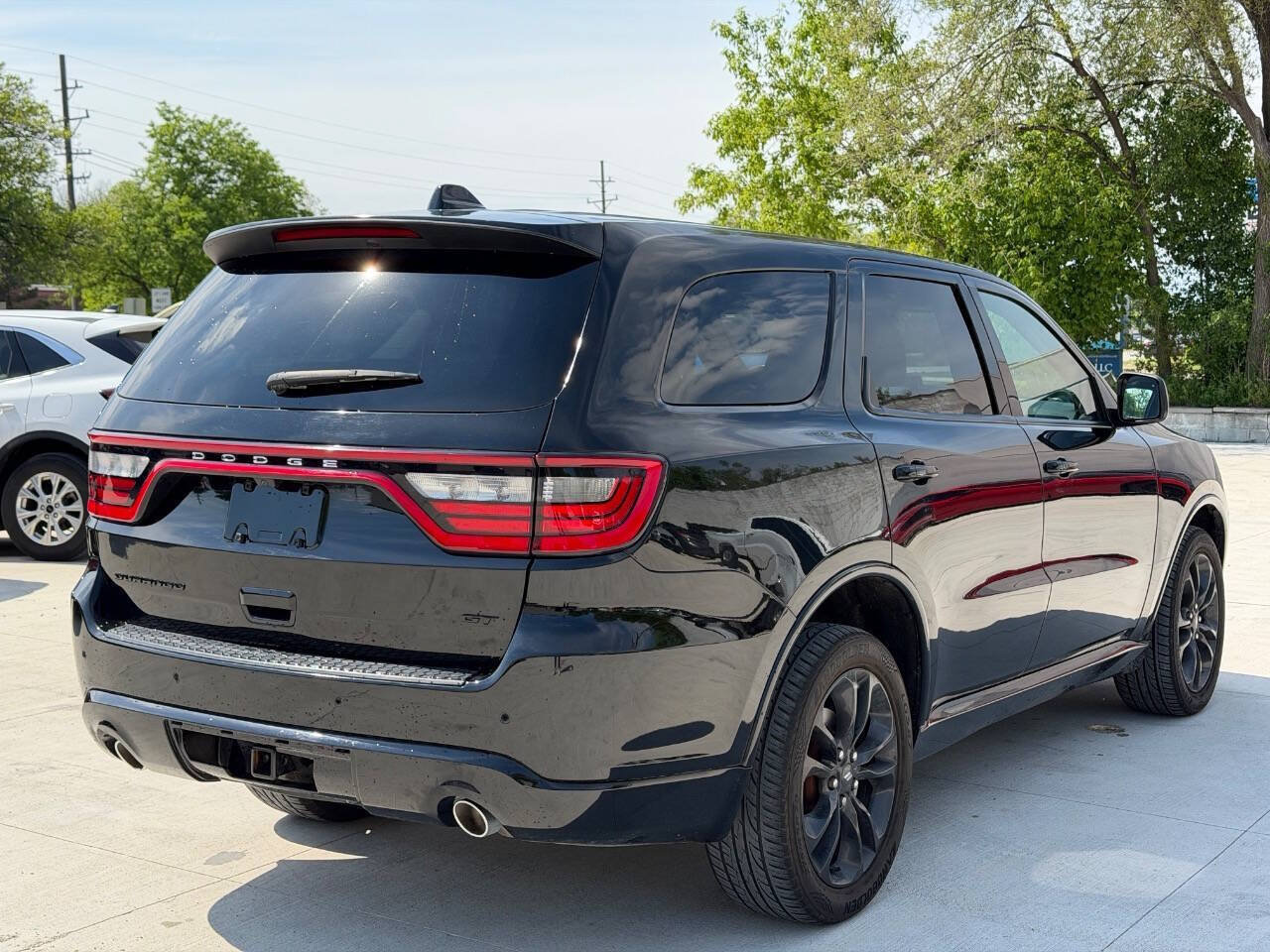 Used 2022 Dodge Durango GT w/ Blacktop Package AWD/4WD image 6