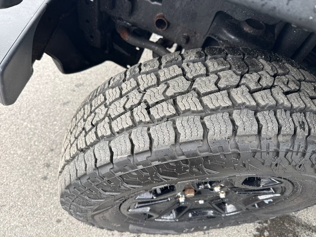 Used 2017 Jeep Wrangler Sport AWD/4WD image 28