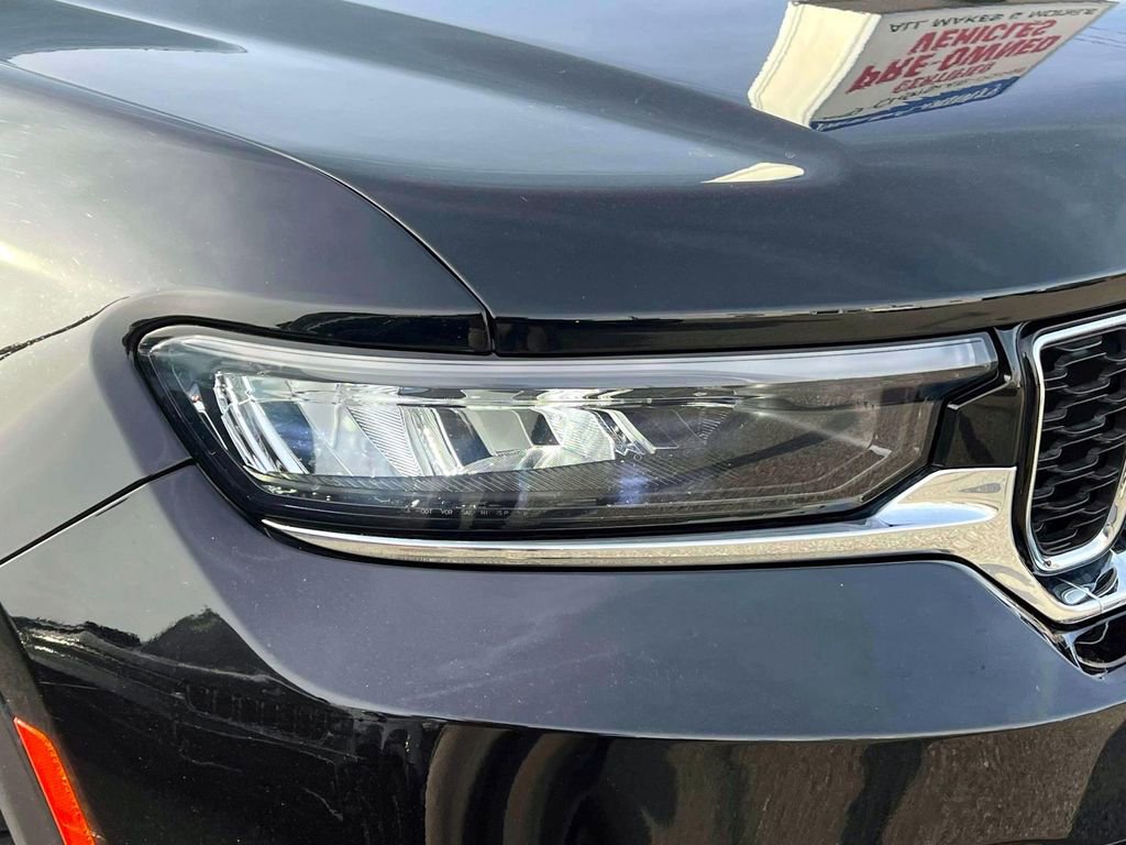 Used 2023 Jeep Grand Cherokee 4WD 4xe w/ Luxury Tech Group II image 8