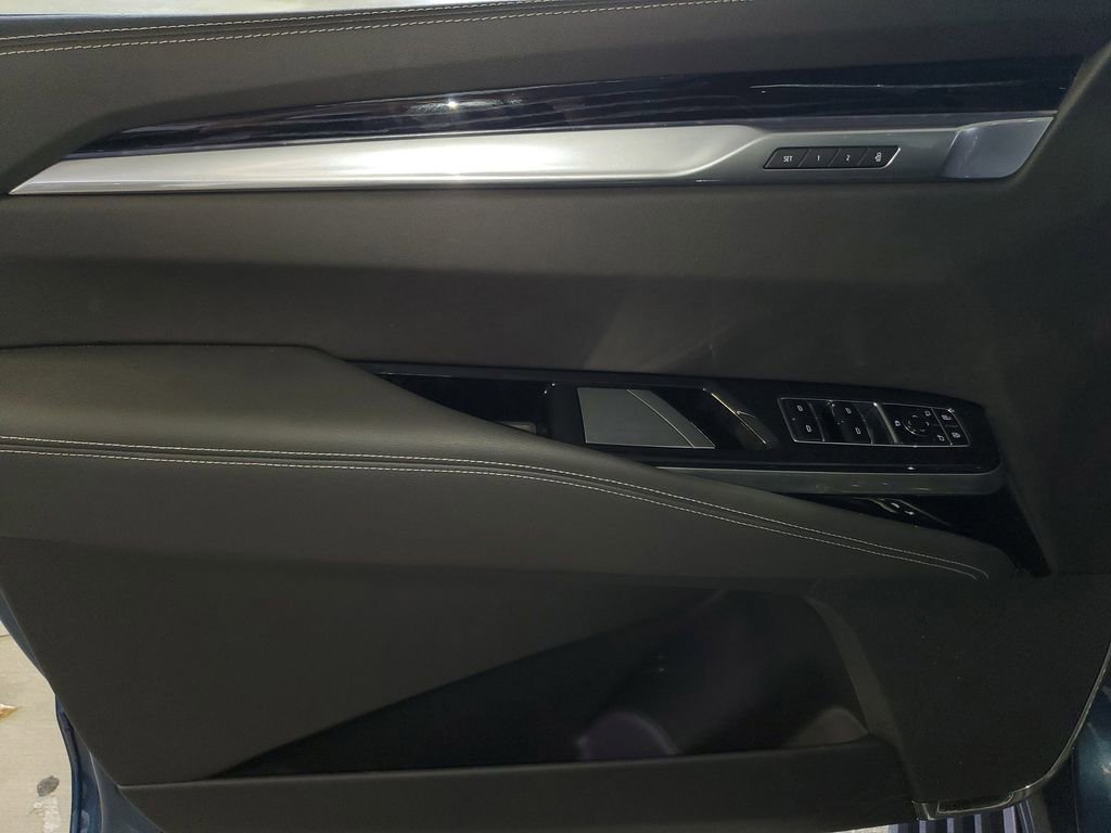 New 2026 Cadillac Escalade Sport AWD/4WD image 15