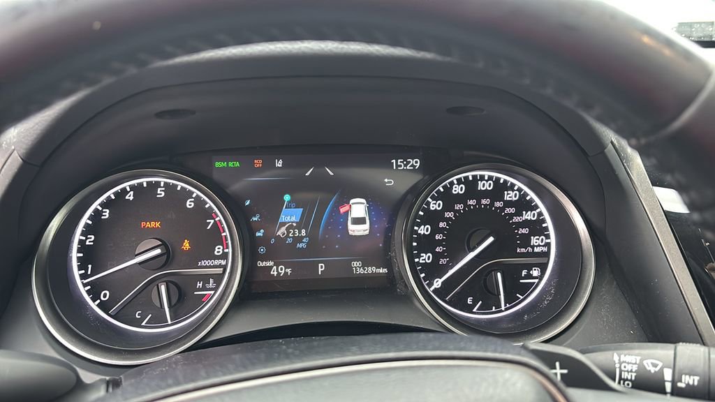 Used 2022 Toyota Camry SE image 16