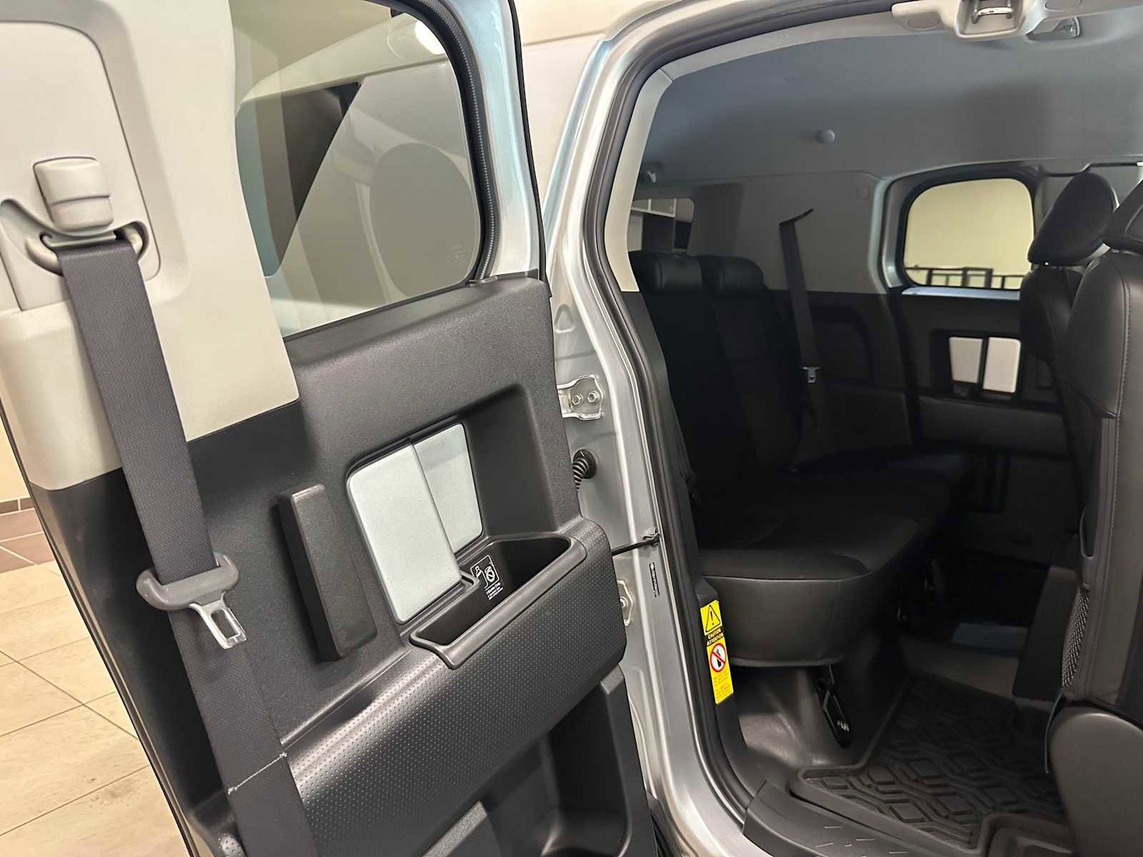 Used 2007 Toyota FJ Cruiser 4WD image 25