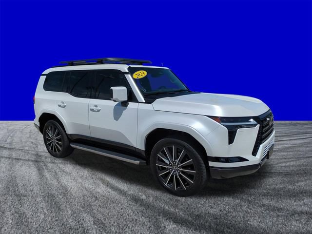 Used 2024 Lexus GX 550 w/ Accessory Package (31) AWD/4WD image 2