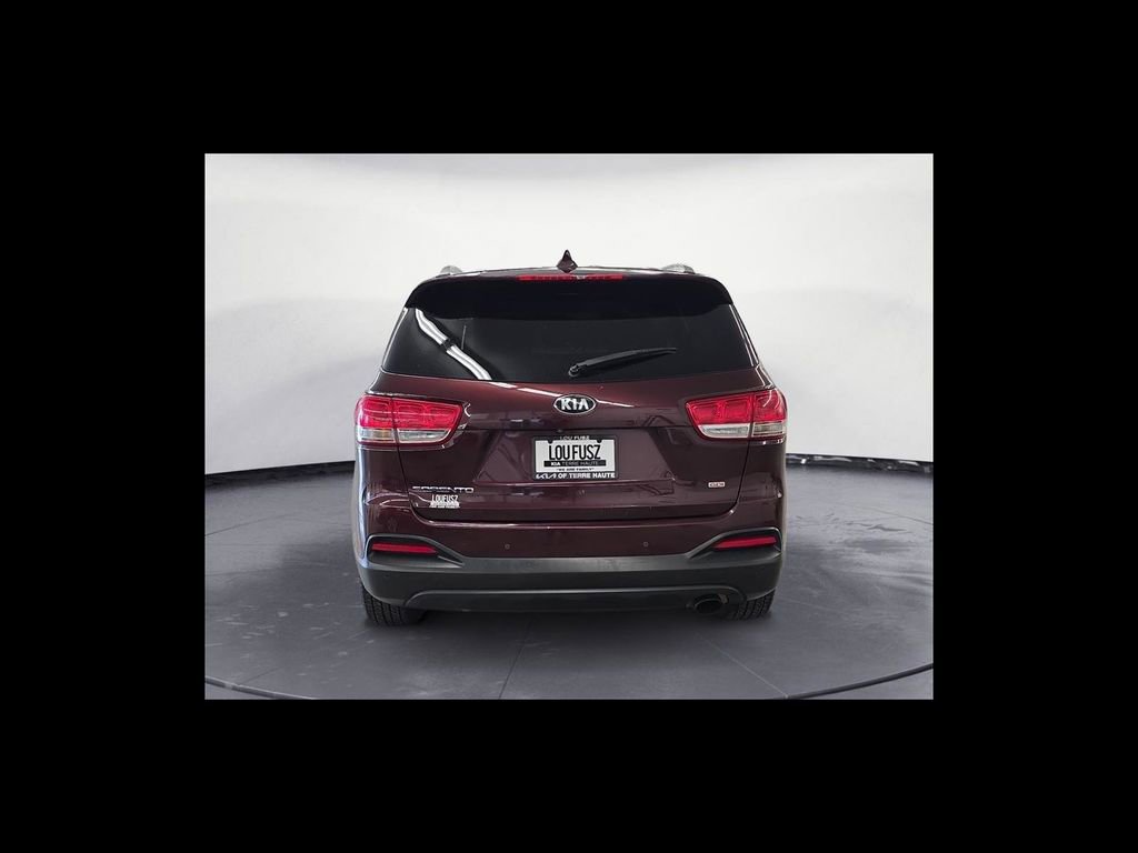 Used 2017 Kia Sorento FWD w/ LX Convenience Package image 5